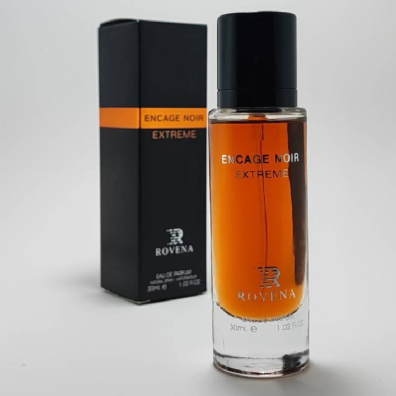 لالیک اکستریم با بویی چوبی تلخ