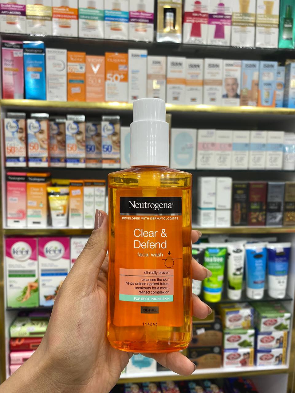 ژل شستشو ضد جوش و آکنه نوتروژینا