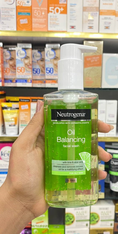 ژل شستشو لیمو نوتروژینا