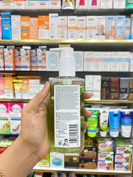 ژل شستشو لیمو نوتروژینا