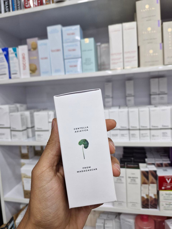 آمپول ترمیم کننده ماداگاسکار سنتلا اسکین 1004