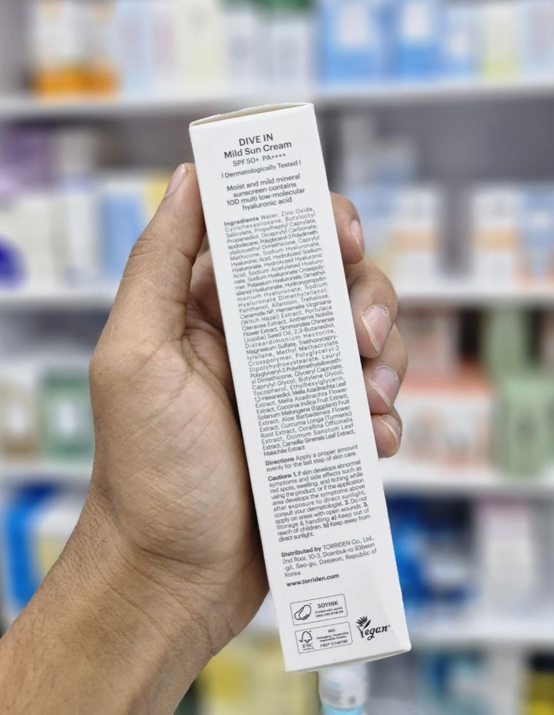 ضد آفتاب مرطوب کننده و آبرسان هیالورونیک اسید 60 میل توریدن