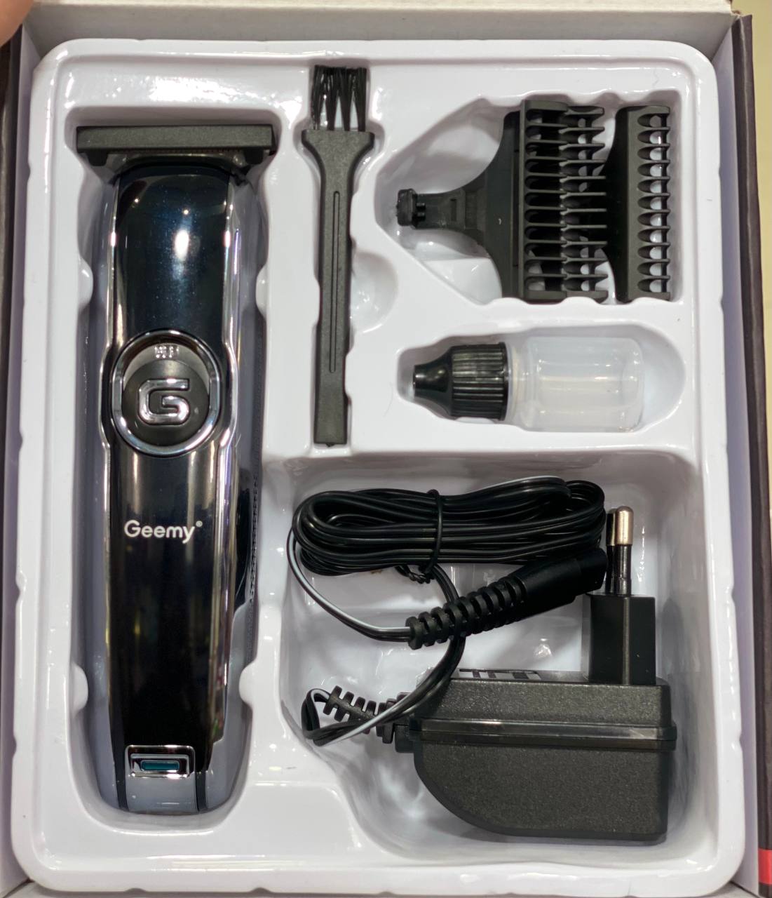 ماشین اصلاح جیمی مدل GM-6050 با آداپتور اصل