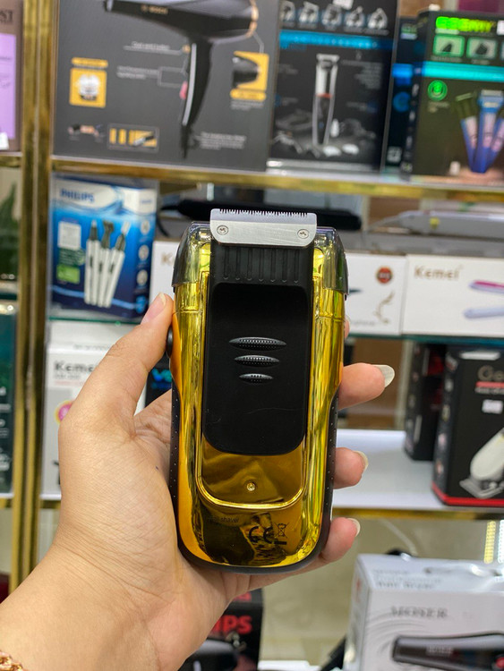 ماشین اصلاح صورت وی جی ار مدل V-332