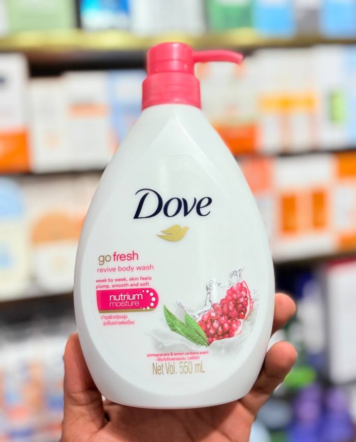 شامپو بدن کرمی انار و برگ لیمو داو پمپی 550 میل